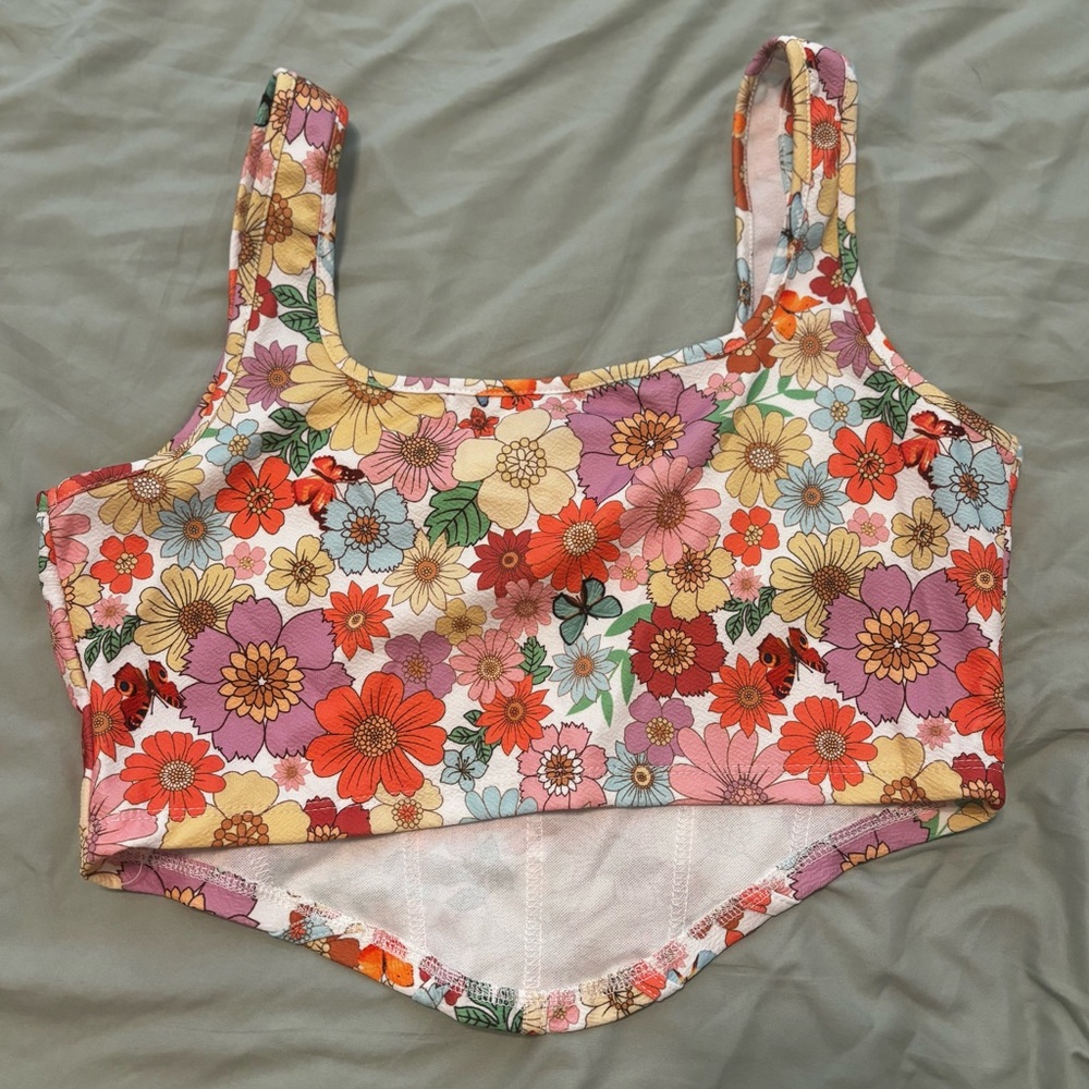Crop Top - Picture 2 of 3